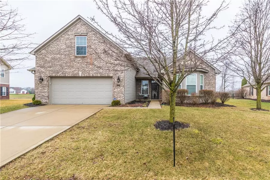 9598 N Mariners Crest, Mccordsville, IN 46055