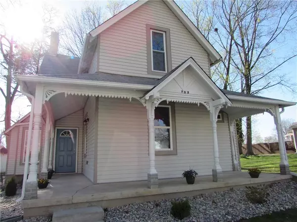 Crawfordsville, IN 47933,703 S Green ST