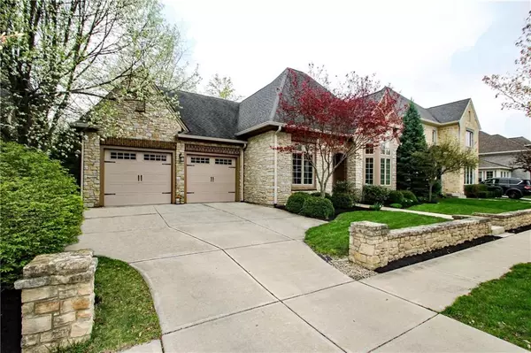 Zionsville, IN 46077,7657 Carriage House WAY