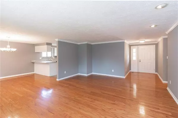 Indianapolis, IN 46241,910 Kokomo LN