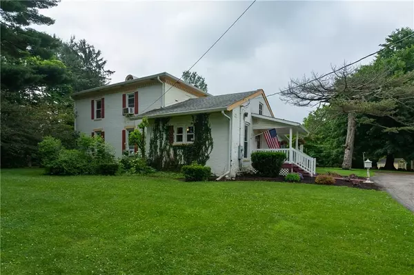 39 W 3rd ST, Knightstown, IN 46148