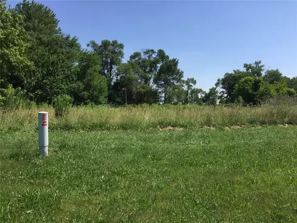 738 W Broadway ST, Fortville, IN 46040