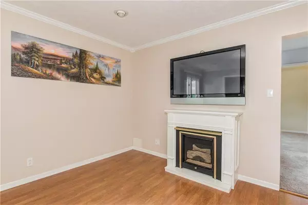 Indianapolis, IN 46240,1834 Randall RD