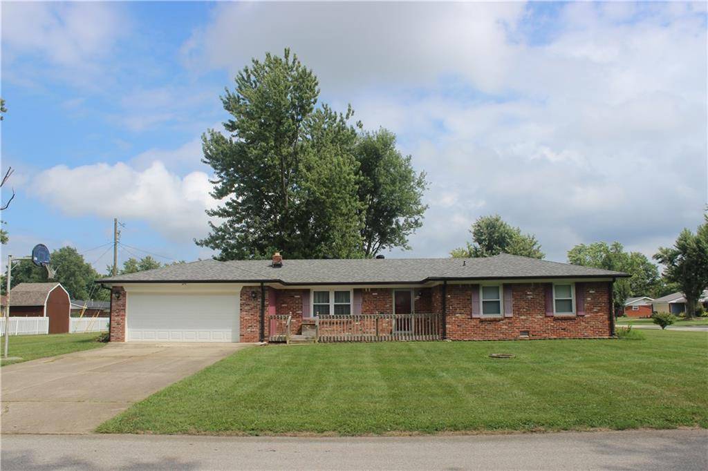 6498 Warren LN, Brownsburg, IN 46112