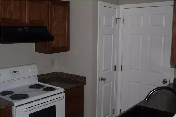 Indianapolis, IN 46254,6718 Ossington DR