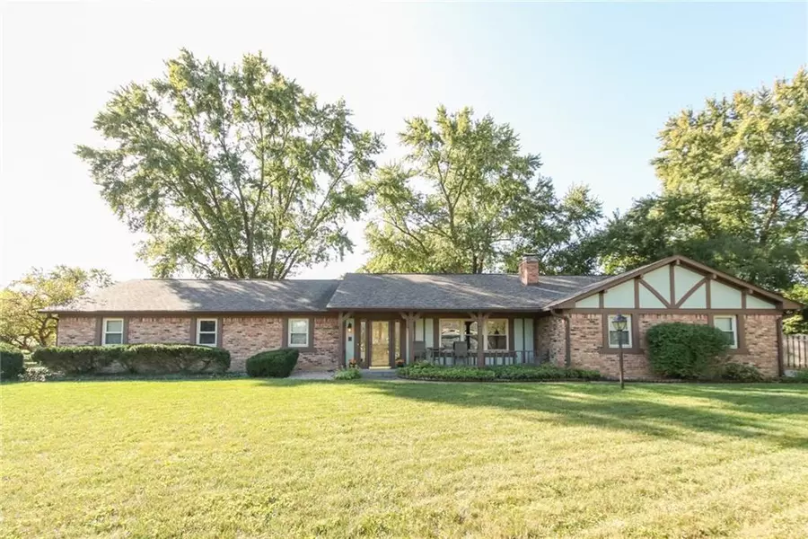 4411 Castle Row Overlook, Carmel, IN 46033