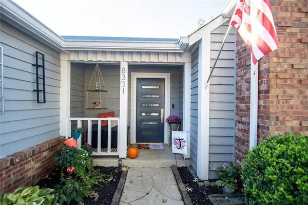 Indianapolis, IN 46217,8331 Gallant Fox DR