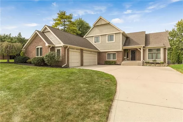 120 Governors LN, Zionsville, IN 46077