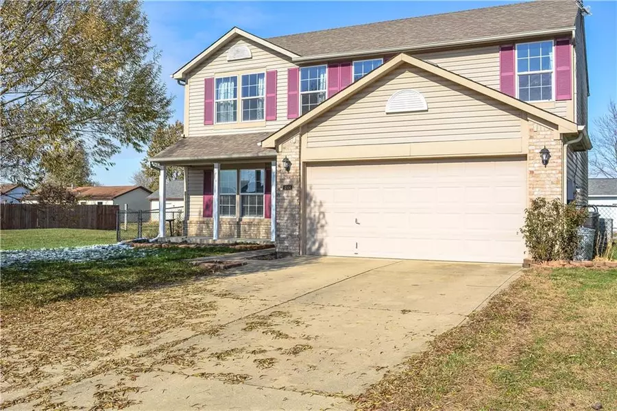 1504 E Buckskin TRCE E, Martinsville, IN 46151