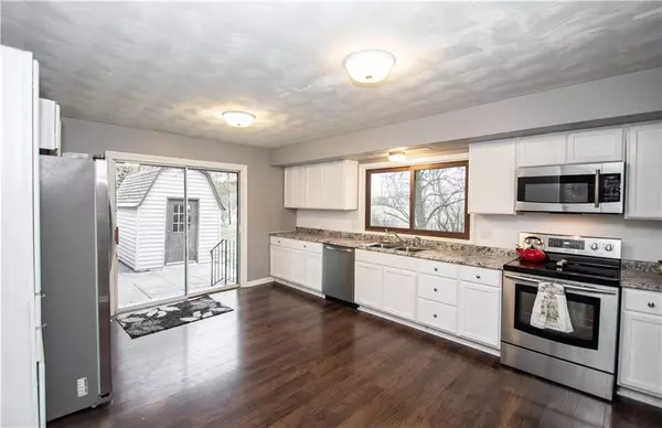 Atlanta, IN 46031,29297 N Duck Creek AVE