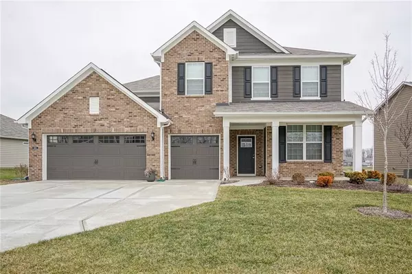 5586 Mahogany DR, Noblesville, IN 46062