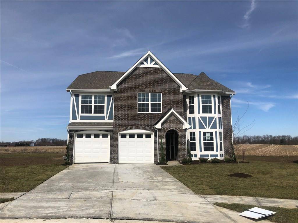 688 Albermarle DR, Pittsboro, IN 46167