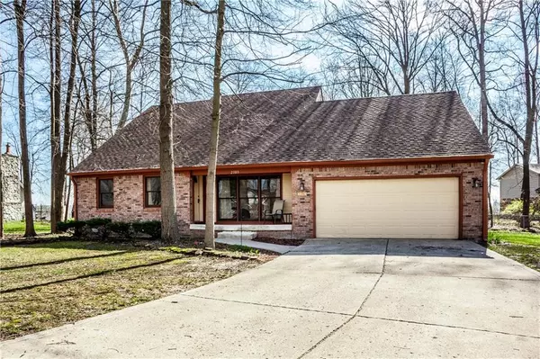 2383 Woodland TRCE, Plainfield, IN 46168