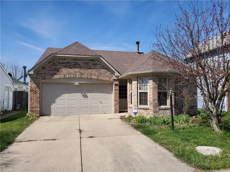 5644 Hyacinth WAY, Indianapolis, IN 46254