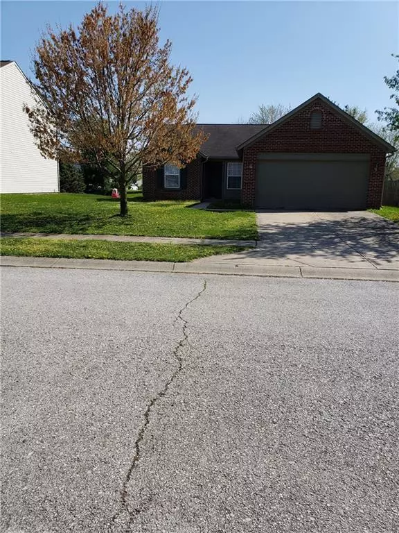 Indianapolis, IN 46217,2539 W Bristlecone DR W