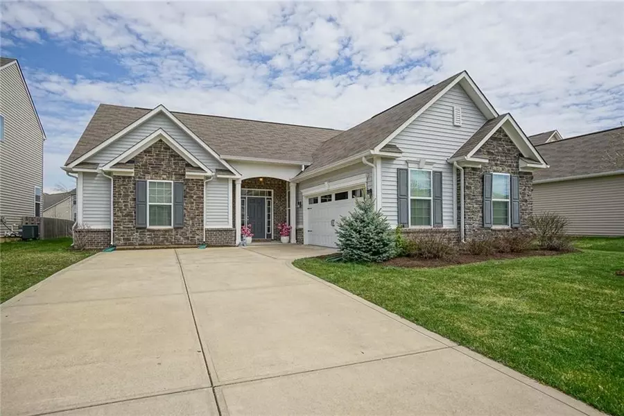 12423 WOLVERTON WAY, Fishers, IN 46037