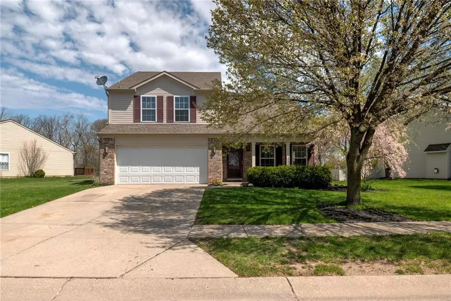 1266 Silver Ridge LN, Brownsburg, IN 46112