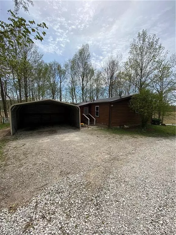 Reelsville, IN 46171,10857 S County Road 900 W