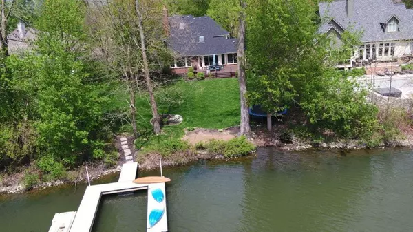 Indianapolis, IN 46256,12253 Bridgewater RD