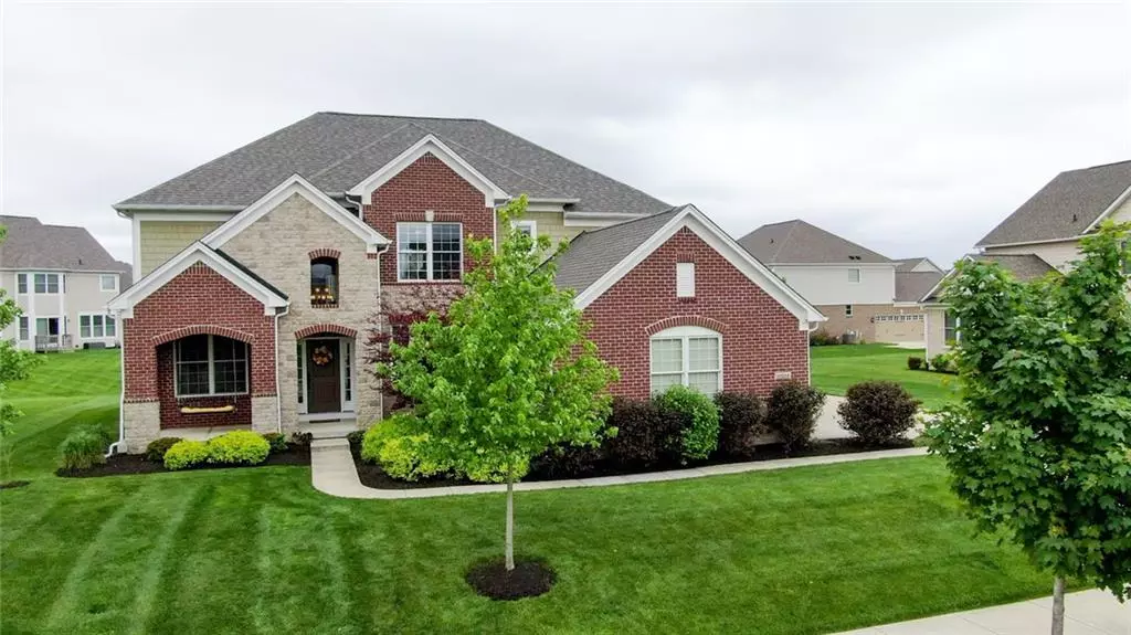 10054 WIN STAR WAY, Fishers, IN 46040