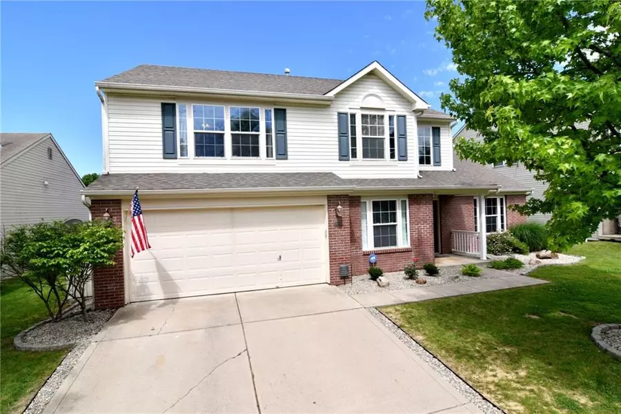 15943 Arbor Grove BLVD, Noblesville, IN 46060