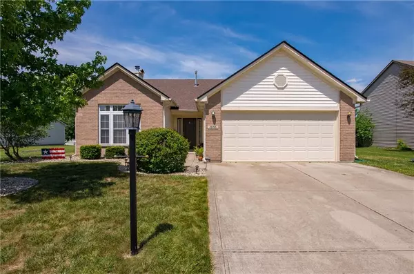 19155 Golden Meadow WAY, Noblesville, IN 46060