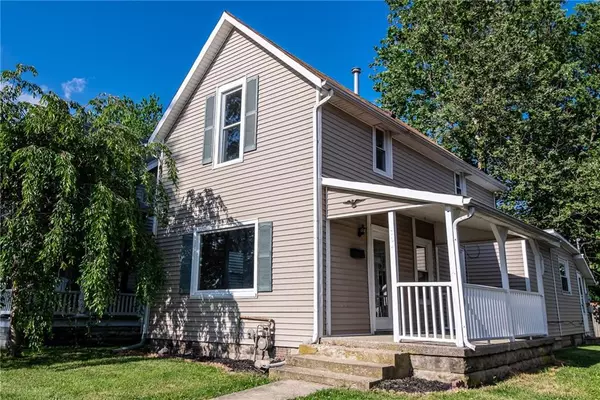 724 N Perkins ST, Rushville, IN 46173