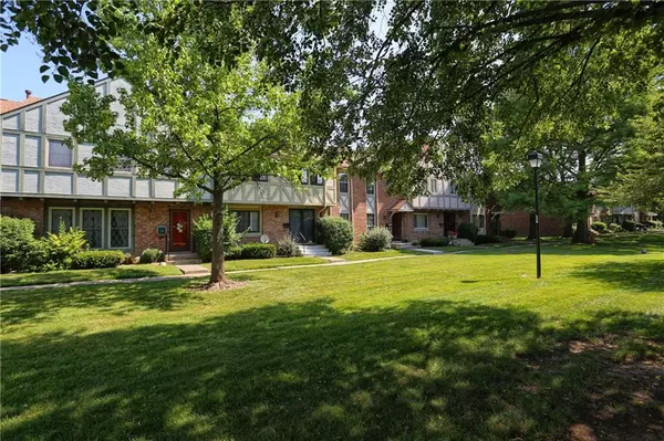 Indianapolis, IN 46219,8105 E Bromley PL