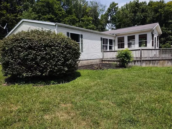 Reelsville, IN 46171,122 Mcintosh LN