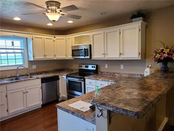 Greensburg, IN 47240,7389 E 1100 South