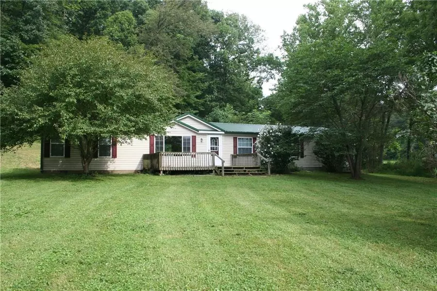 4662 State Road 135 S, Nashville, IN 47448