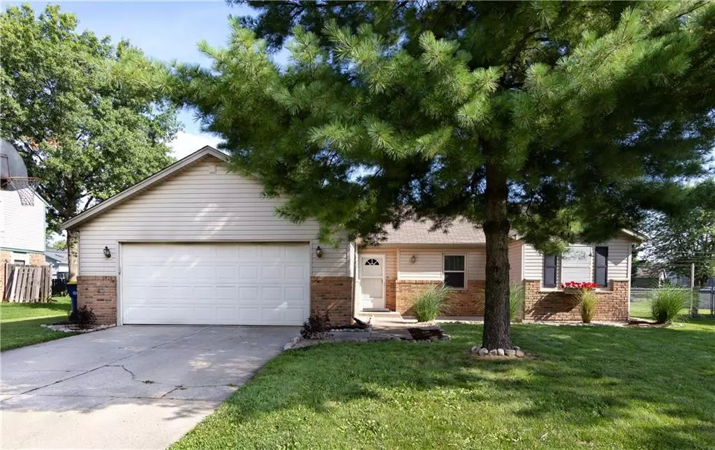 Whiteland, IN 46184,280 Christina DR