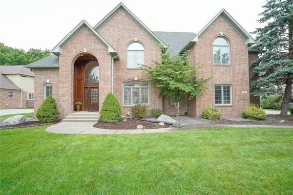 Carmel, IN 46032,12580 Pembrooke CIR