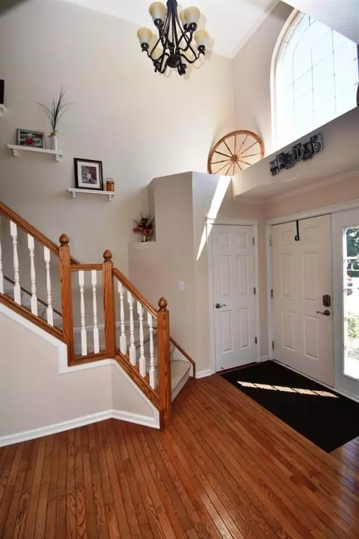 Zionsville, IN 46077,6276 Saddletree DR