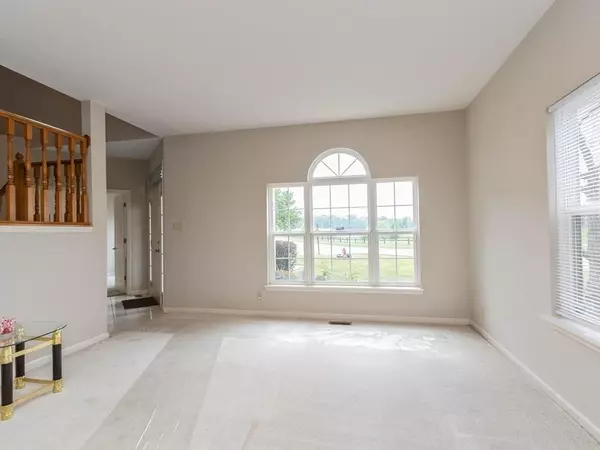 Indianapolis, IN 46228,5471 Turfway CIR