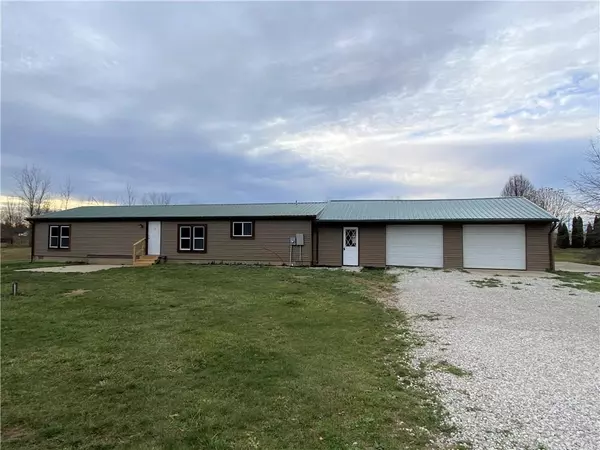 10902 N Weekley LN, New Richmond, IN 47967
