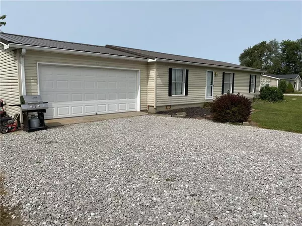 Greenfield, IN 46140,1268 S 400 E
