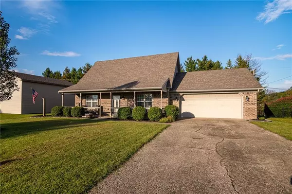 Charlestown, IN 47111,211 Saddleback DR