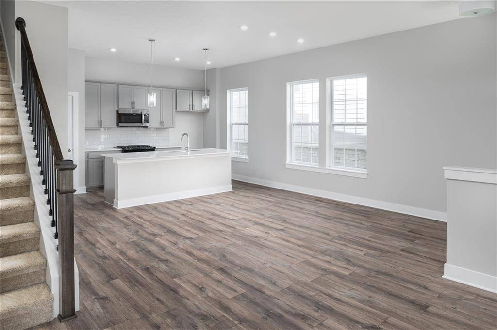 Carmel, IN 46032,950 Kinzer AVE