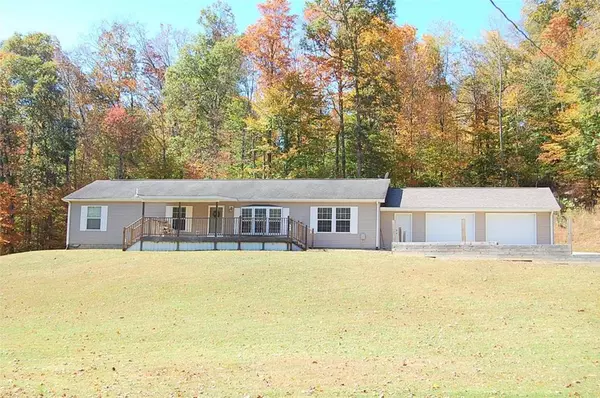 4251 Garrard Chapel RD, Bowling Green, IN 47833