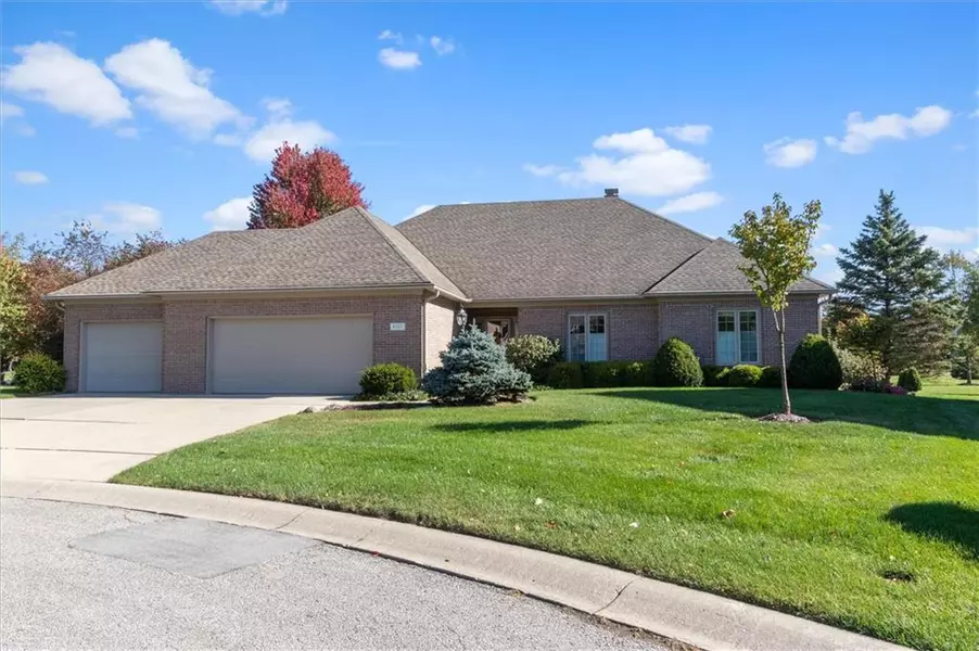 4161 1st Flight CIR, Zionsville, IN 46077