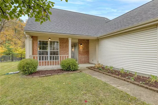 Indianapolis, IN 46237,6223 Black Oaks WAY