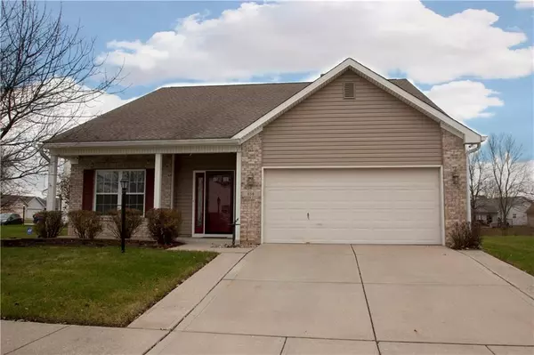 838 TREYBURN LAKES WAY, Indianapolis, IN 46239