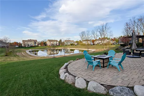 Zionsville, IN 46077,7398 English CT