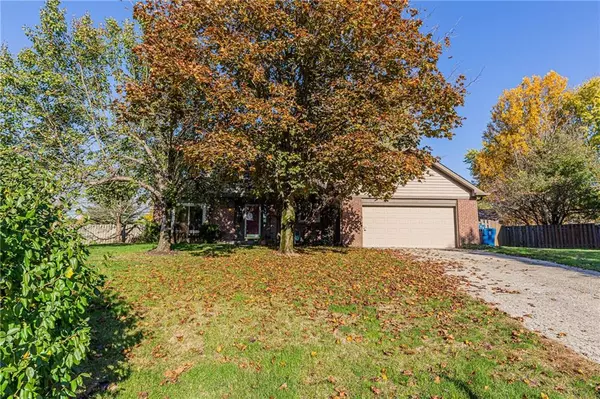 Noblesville, IN 46062,807 Coffee Tree CT