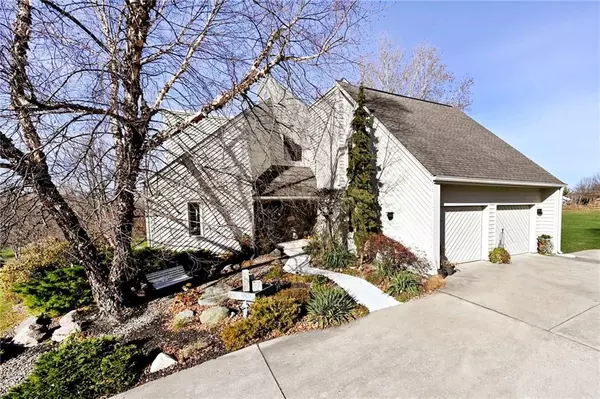 Greenfield, IN 46140,2454 E Hill DR