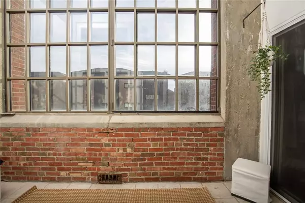 Indianapolis, IN 46204,611 N Park AVE #209