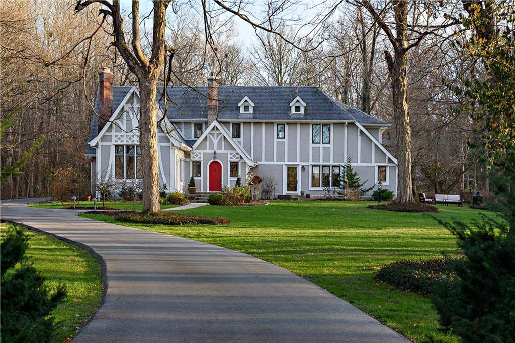 Indianapolis, IN 46226,5735 Braewick RD