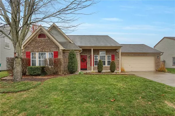 4726 EAGLES WATCH LN, Indianapolis, IN 46254