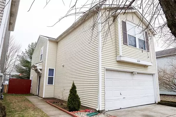 6529 Black Antler DR, Indianapolis, IN 46217